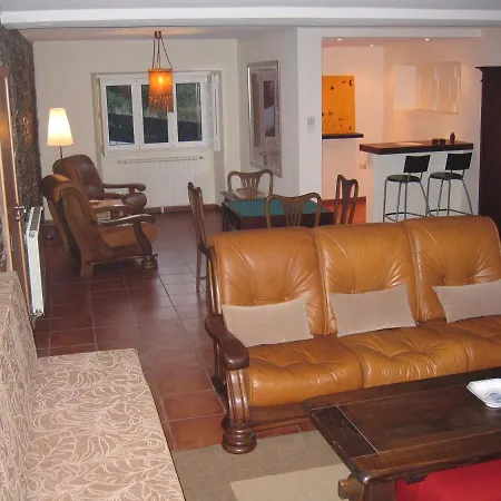 Casa Ribeira De Pera Farm stay Castanheira de Pera