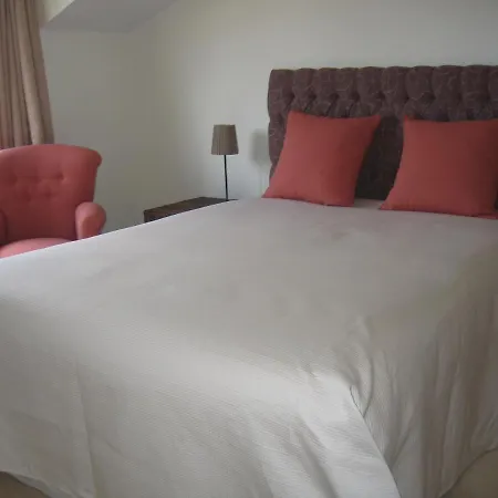 Casa Ribeira De Pera Castanheira de Pera