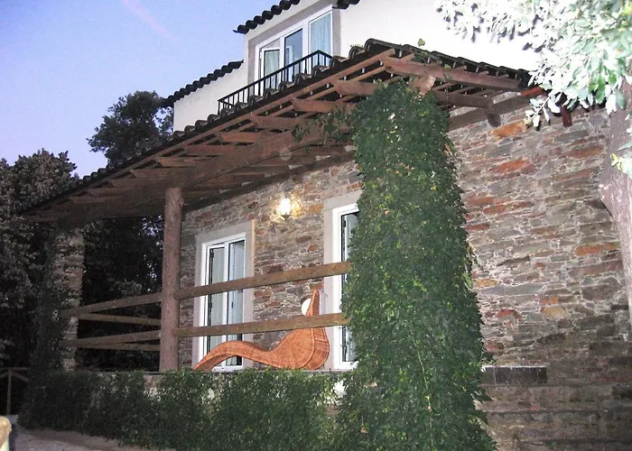 Casa Ribeira De Pera